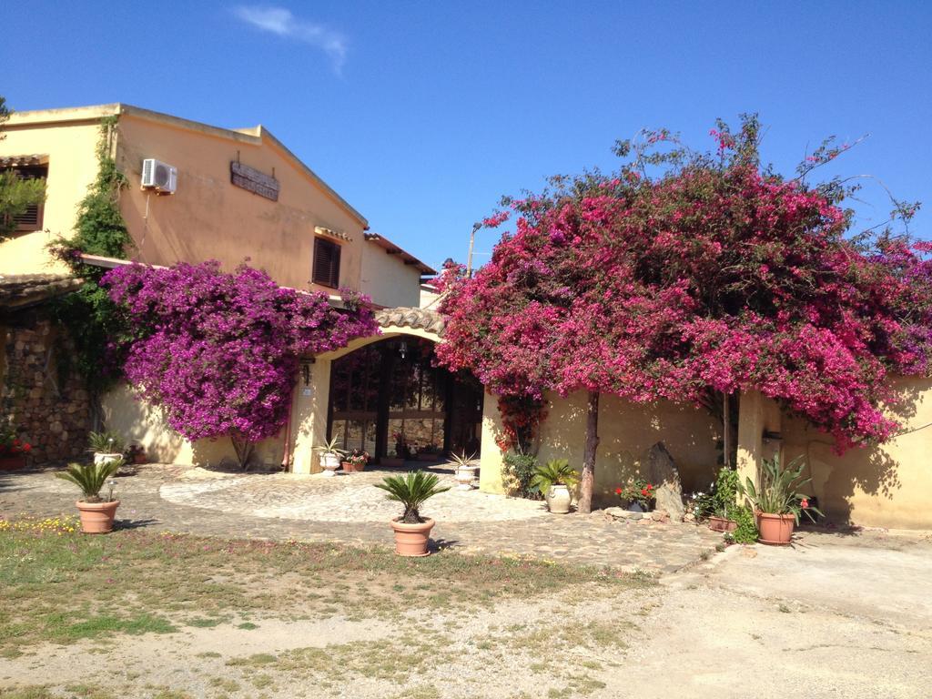 Il Ruscello Villa Sant'Anna Arresi Exterior photo